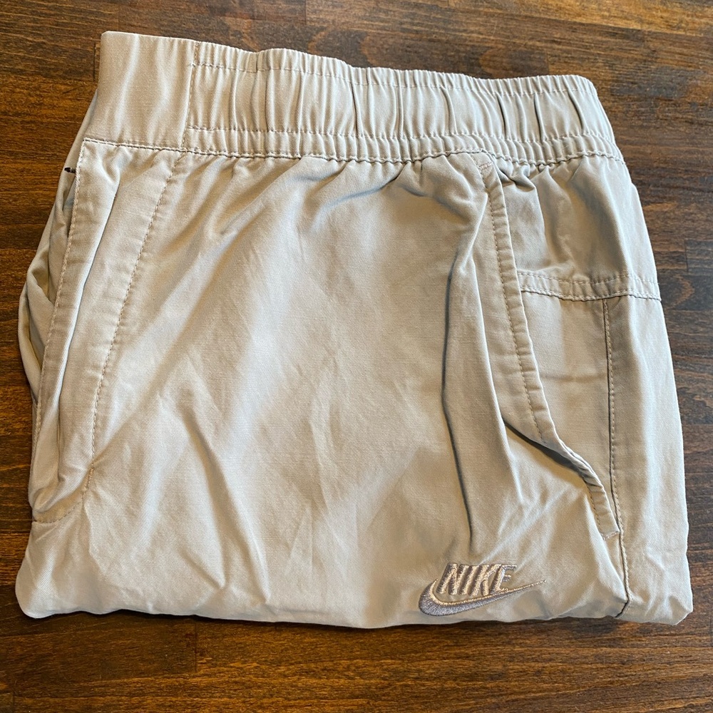 Nike Cargo Pants Mens Medium Gray Casual Elastic Waist Drawstring DD5207-077